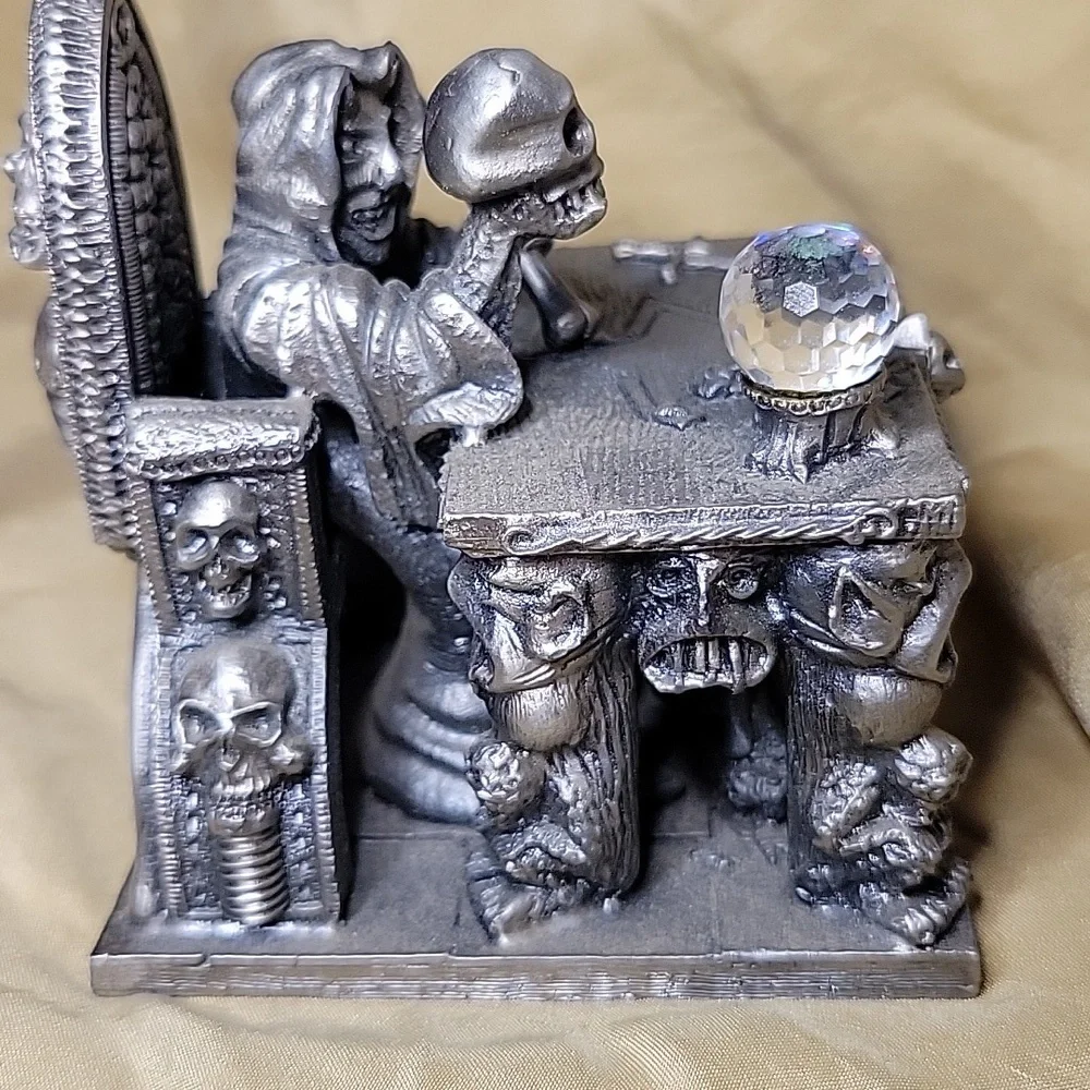Myth & Magic Dark Secrets "Guardian Of The Demons" Figurine (#6210) - Picture 6 of 7